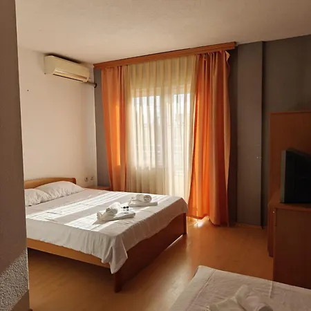 Ariston Hotel 3*