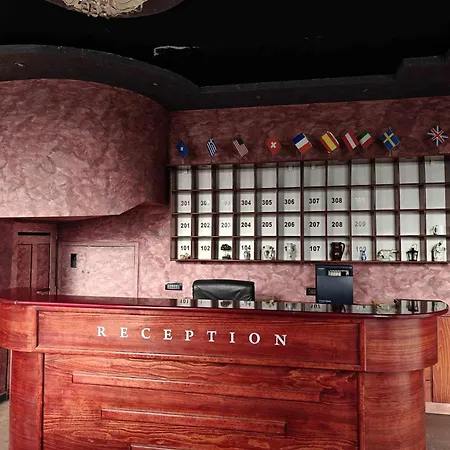 Ariston Hotel